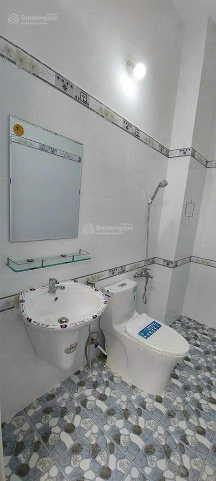 Nhà 1 trệt 1 lầu + dãy trọ 6 phòng mới xây  sổ hồng riêng