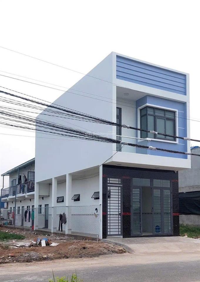 Nhà 1 trệt 1 lầu + dãy trọ 6 phòng mới xây  sổ hồng riêng