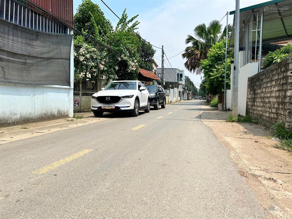 Chủ cần tiền mua nhanh bán gọn 190m,2 mặt tiền trục chính cổ đông, sơn tây vùng ven tpvt hòa lạc