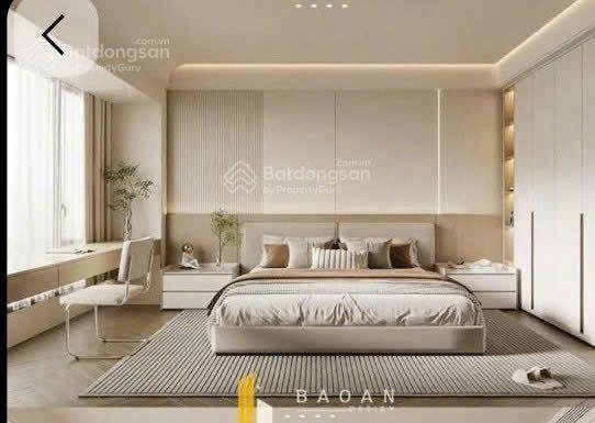 Chủ nhà cần bán siêu phẩm đại học công nghiệp dt 54m2. 5 tầng mặt tiền 4m. nhà phân lô. oto