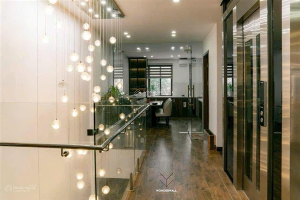 Bán nhà cho em trai . 100m2,ô tô đỗ cửa, thang máy. 8pn, 6wc tại dương nội, hà đông, 25,5 tỷ.