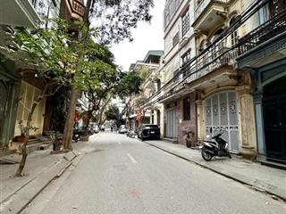 Bán đất mặt phố kinh doanh, vỉa hè, ô tô tránh đỗ