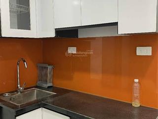 Tập thể tầng 3 căn góc đầu hồi view sân chơi tại trung tâm quận đống đa