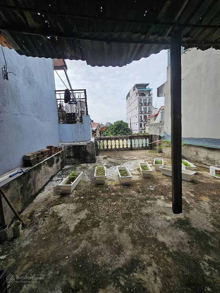 Mảnh đất ở hoặc kinh doanh căn hộ dịch vụ tại trung tâm đống đa