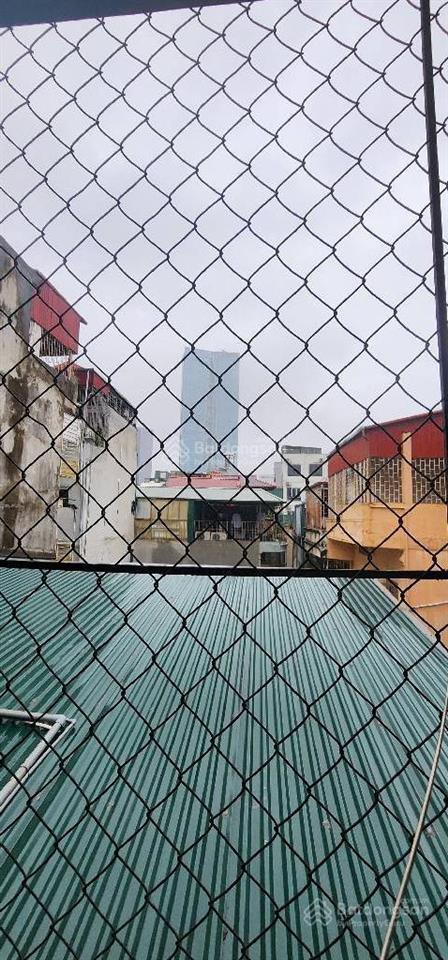 Bán đất đào tấn mặt tiền rộng,gần phố ,xây ccmn hợp lý