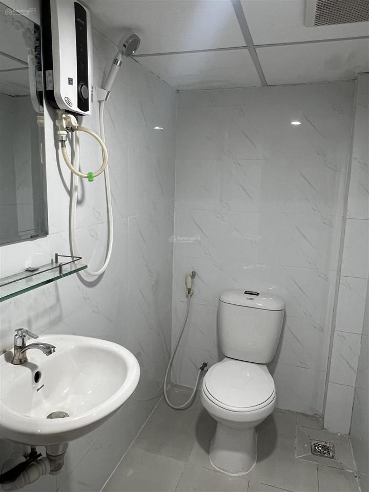 Nhà mới sửa sạch sẽ ấm áp, có thể kinh doanh nhỏ lẻ