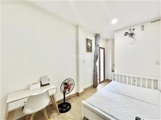 Bán căn hộ chung cư  nguyễn kiệm, p. 4, phú nhuận  giá 5 tỷ