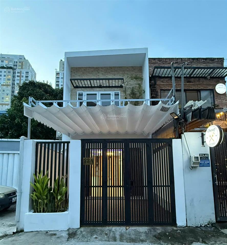 Khan hiếm!! bán căn nhà mặt tiền vuông vức ngay nguyễn văn hưởng  4.5m x 18m  giá chỉ 16tỷ