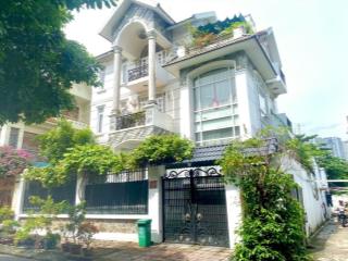 Bán đất tặng biệt thự 3 tầng!! mt ngay cao đức lân, an phú q2  10x20m (200m2)  giá sốc ~225tr/m2