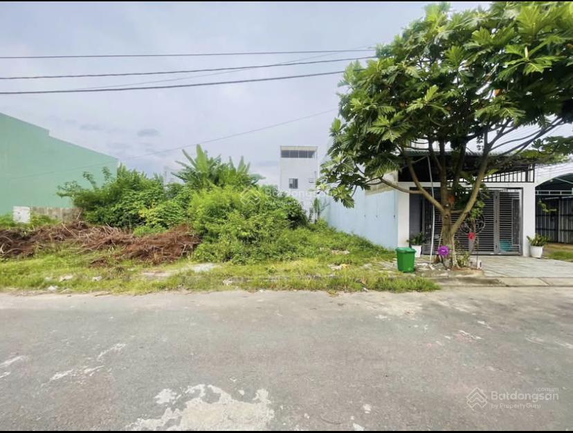 Hàng hiếm khó kiếm
mặt tiền hòa xuân  đường 7.5m  hướng nam  gần chợ 120m ngang 6m