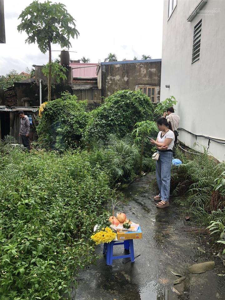 Chính chủ bán lô đất thổ cư tại đại nghĩa mỹ đức hà nội ,trung tâm thị trấn ,đầy đủ các tiện ích