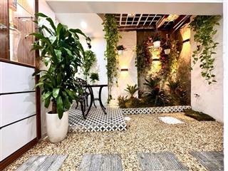 Tập thể tầng 1, căn góc 3 mặt thoáng trung tâm đống đa giá 4,99 tỷ