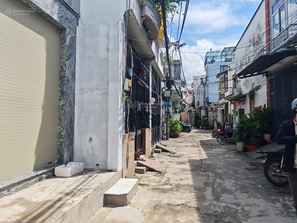 Bán nhà riêng tại trường chinh, tân phú, 5,6 tỷ, 46m2, giá tốt, uy tín