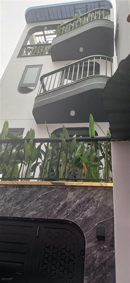 Tôi cần bán nhà hxh 79 lê hoàng phái 52m2 ngang 4.1m 1 trệt 2 lầu nhỉnh 6 tỷ p.17 gò vấp.