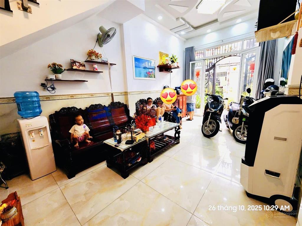 Nhà đẹp 3 tầng (3.6x13.4m)  giá tốt  hẻm 141 tám danh, p4, q8