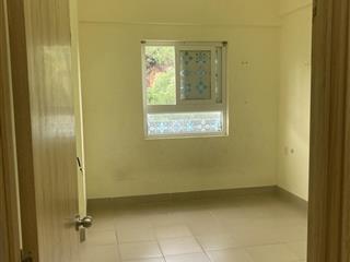 Cho nam thuê phòng trong nhà chung cư