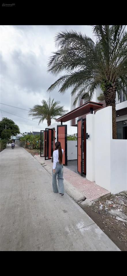 Vị trí đắc địa  mặt tiền đường dự án 100 căn, 2,8ty, 110m2, 4pn, 3wc shr  0936 639 ***