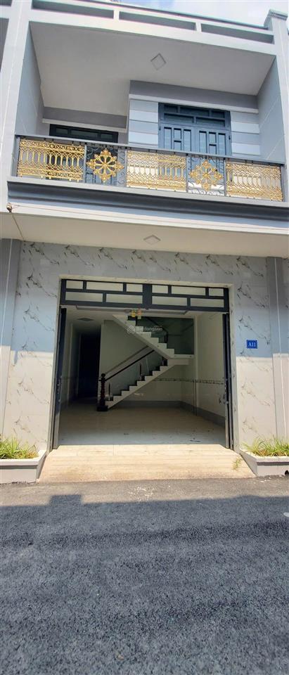 Ngộp  giá nào cũng bán 5x21m, ô tô vào tận nhà 1.7tỷ 4pn 2vs, shr  0936 639 ***