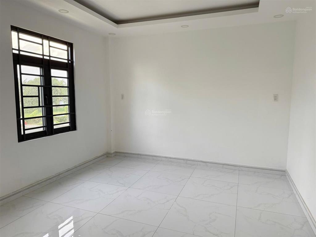 Biệt thự ngộp five star eco city (kđt 5 sao 2) 9x16m 4pn 5wc 1thờ 0936 639 *** nằm ngay đầu cổng