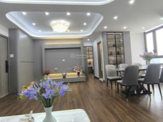 Chính chủ bán chung cư 120m2 tại mễ trì hạ, giá thỏa thuận, 4pn, 2wc, view đẹp!