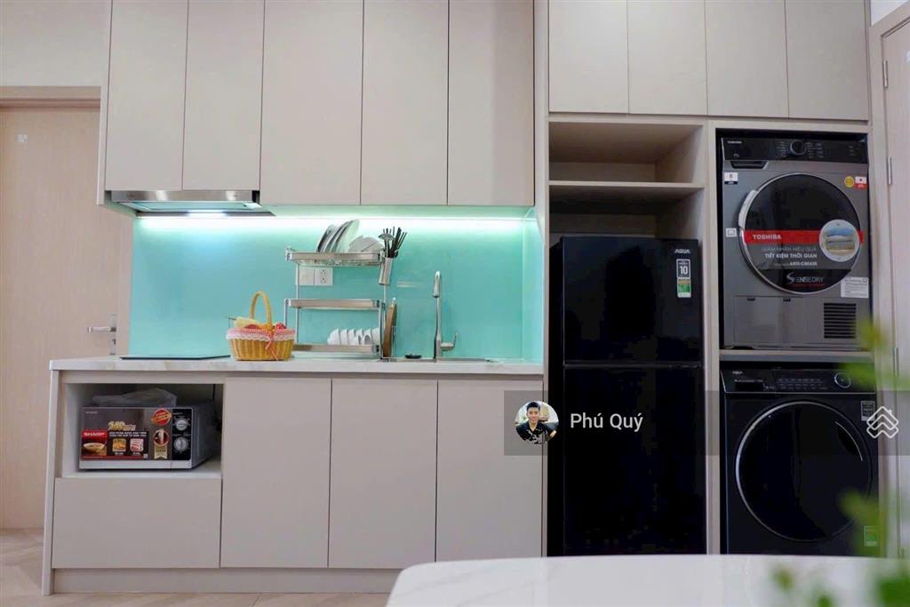 Bán toà apartment mới xây góc 2 mt tại hồ xuân hương, dt 10x16m, 5 tầng, hdt 135tr/th, giá 33 tỷ tl