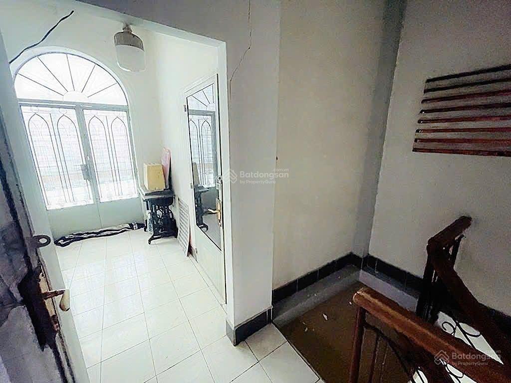 Chủ cần bán nhà 51m2 nhỉnh 3 tỷ đường dương văn cam linh tây thủ đức gần chợ0