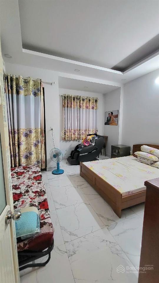 Nhà chủ bán gấp, 55m2 (ngang 4m), 3 tầng, ngay trung tâm, phạm thế hiển phường 4 quận 8, nhỉnh 7 tỷ