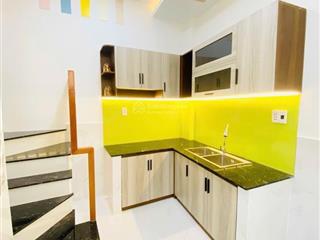 Nhà chủ bán gấp đi định cư, 35m2 (ngang 4m)  2 tầng btct  bình đông phường 15 quận 8  nhỉnh 3 tỷ