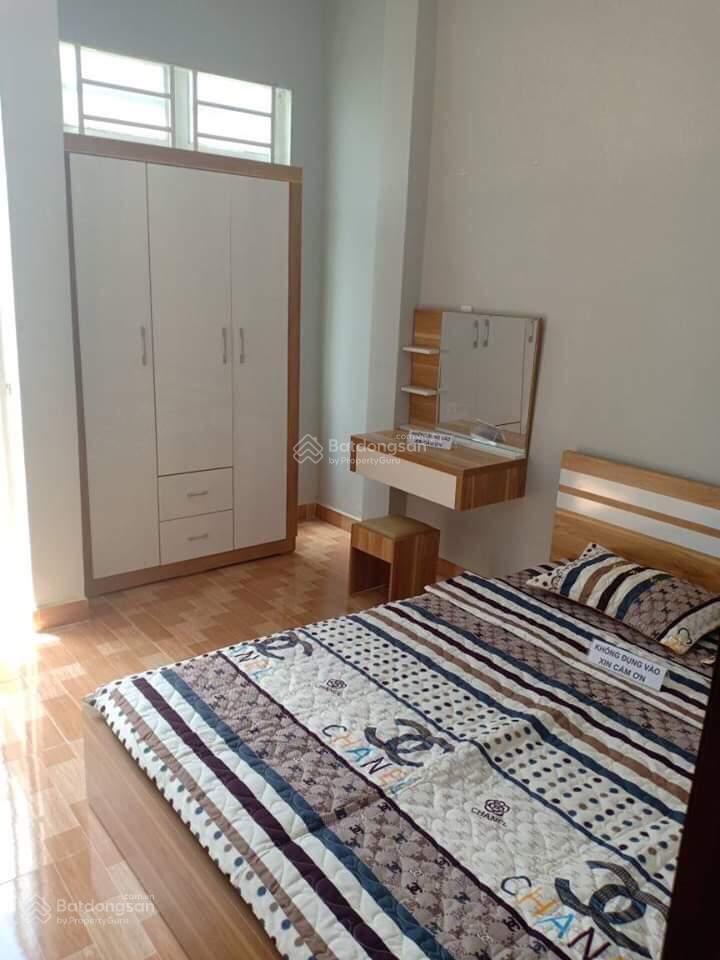 Bán nhà trung tâm 30m2 (ngang 4m)  2 tầng  2pn  bông sao phường 5 quận 8  nhỉnh 4 tỷ (tl)