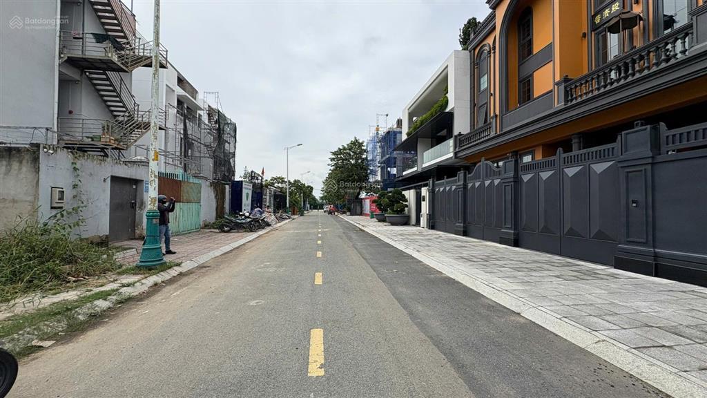 Bán biệt thự góc 2 mặt tiền! thạnh mỹ lợi  3 tầng  8x25  giá chỉ 20 tỷ tl