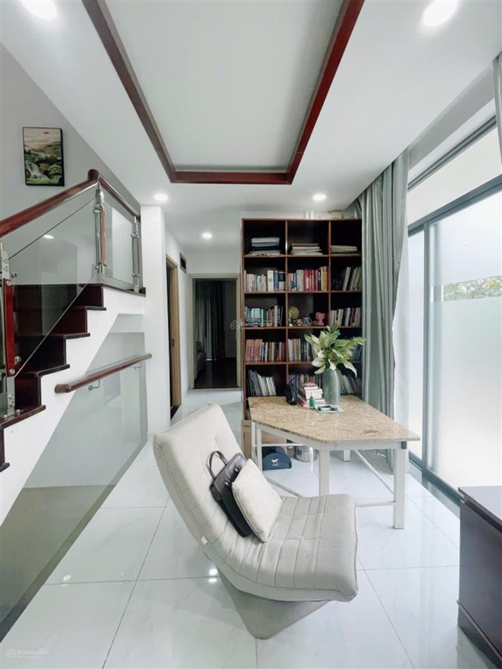 Bán nhà góc 2 mt view công viên kdc hưng phú q9  8x15  3 tầng  cn162m2  giá bán 20 tỷ tl