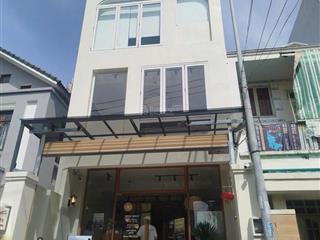 Nhà mtkd thảo điền, 5x24, hđt 85tr/tháng, 3 tầng + sân thượng. giá bán 45 tỷ tl