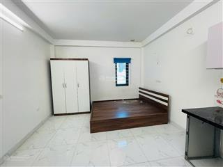 Bán toà ccmn 47m2 6 tầng thang máy 9phòng full đồ 9,8 tỷ