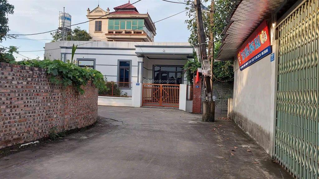 Bán đất đẹp tặng nhà đẹp full tiện ích