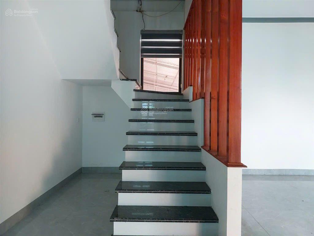 Bán đất đẹp tặng nhà đẹp full tiện ích