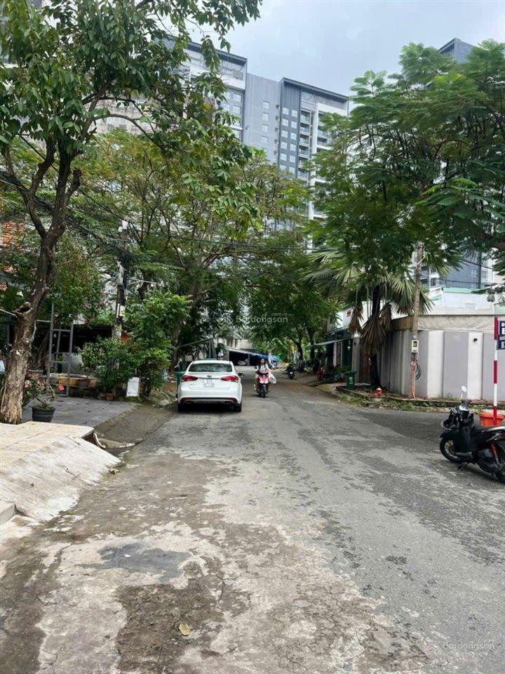 Nhà trọ làng đại học b, 5x25m, thu nhập 25tr giá bán 12 tỷ