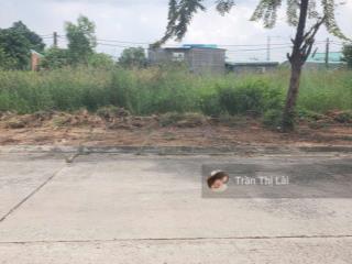 Chủ gửi lô đất thới hoà dt150m2 cách ql13 300m đi ra chợ kcn mỹ phước 3 5phut sổ sẵn full thổ cư