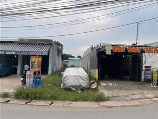 Bán đất mặt tiền thới hoà dt174m2 đi ra đường nhựa dt747b 5p cách chợ thái hoà 2km số sẵn có thổ cư