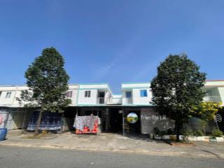 Dãy trọ 8 phòng + 2 kiot thu nhập 10tr/th đường n15 lai uyên 140m2 qua ql13 100m sổ sẵn full thổ cư