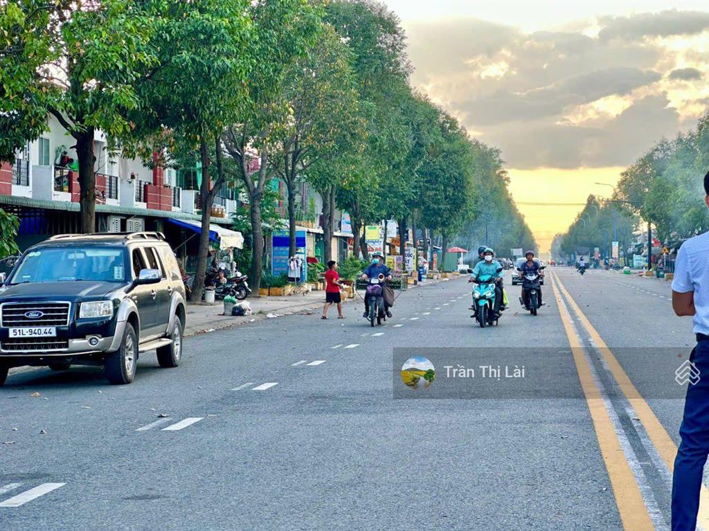 Sang tên 1 dãy trọ bàu bàng vị trí đẹp gần ql13 sát bên chợ mới 2km dt150m2 sổ sẵn có sẵn thổ cư