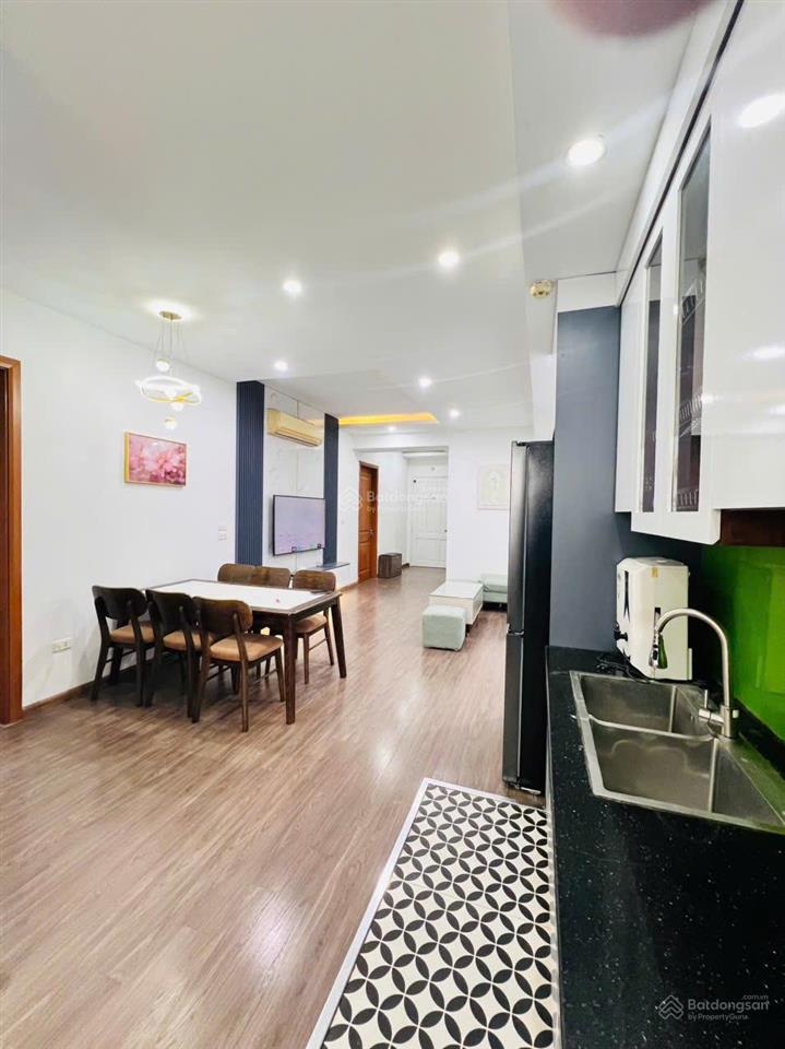 Bán căn hộ chung cư c14  bộ công an, giá thỏa thuận, 100m2, 3pn, 2wc, đẹp, nhiều tiện ích