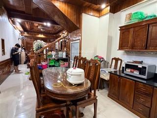 Nhà đẹp, lô góc  khu vực vip quận tây hồ  gần lotte và hồ tây