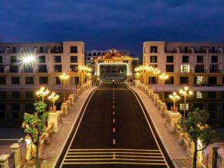 Bán gấp căn biệt thự đảo vua .