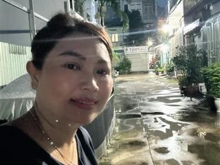 Kế đại học công thươngđường to 8m. 5m*12m=60m2 chỉ 6.6 tỷ trệt, lầu có 3pn 3wc, ban công.