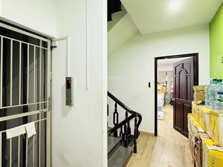 Con đường tơ lụa, khu chợ vải phú thọ hoà. 84m2 nhà 3 tầng. siêu hiếm khu vực ít nhà bán. bán 8.2tỷ