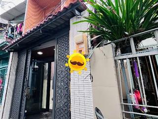 Nhà đẹp khu vip trung tâm quận 08 cách trung tâm quận nhất 05p đi xe