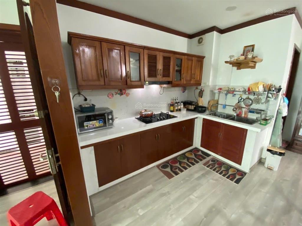 Cần bán căn hộ hoàng anh 1 q 7 dt 110m2, 3pn, 2wc có nhiều tiện ích xung quanh, gần siêu thị lo