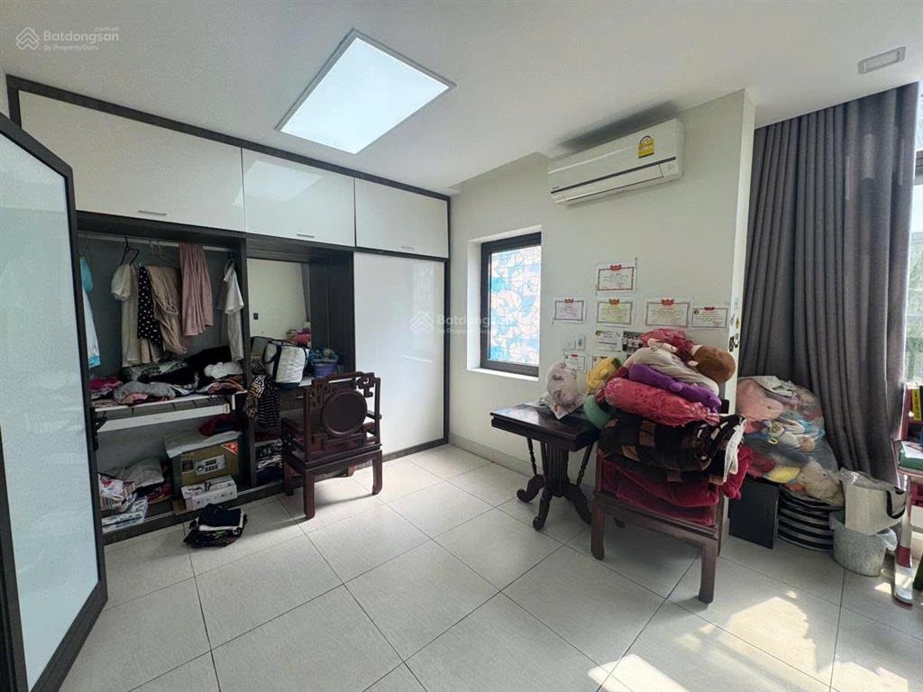 Bán nhà biệt thự liền kề ngõ 40 xuân la  diện tích 115m, 5 tầng, giá nhỉnh 40 tỷ