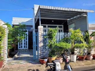 Bán nhà 2 mặt tiền nhựa mới xây khu 50 căn tt cần thạnh  cần giờ  hcm