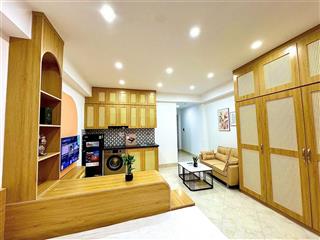 Bán toà ccmn siêu vip khu vực gần ngã tư sở  dòng tiền 2,4 tỷ / năm